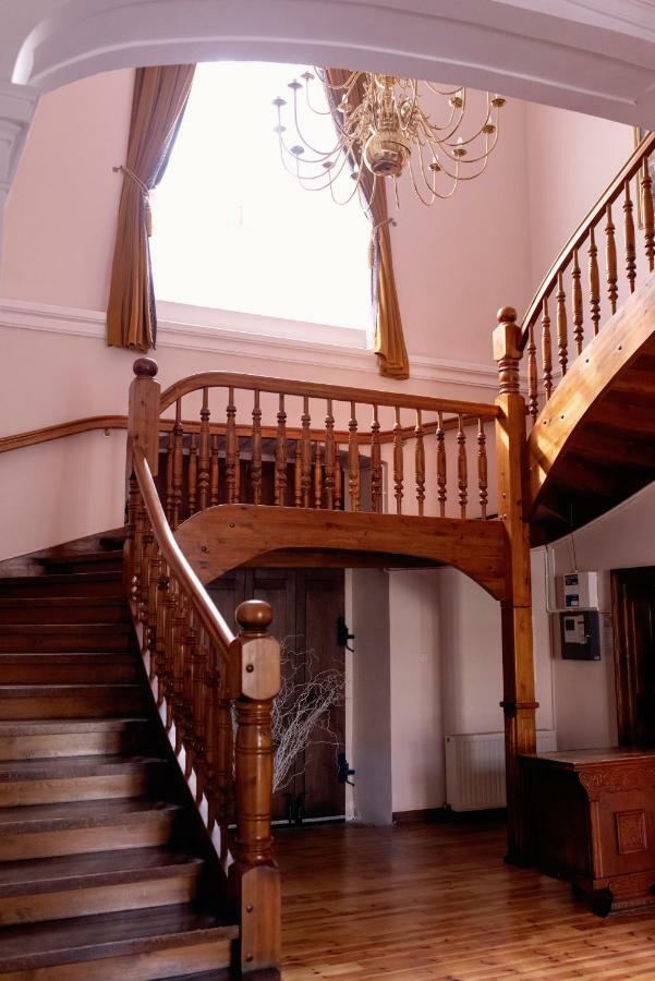 Palac Brody Exterior photo